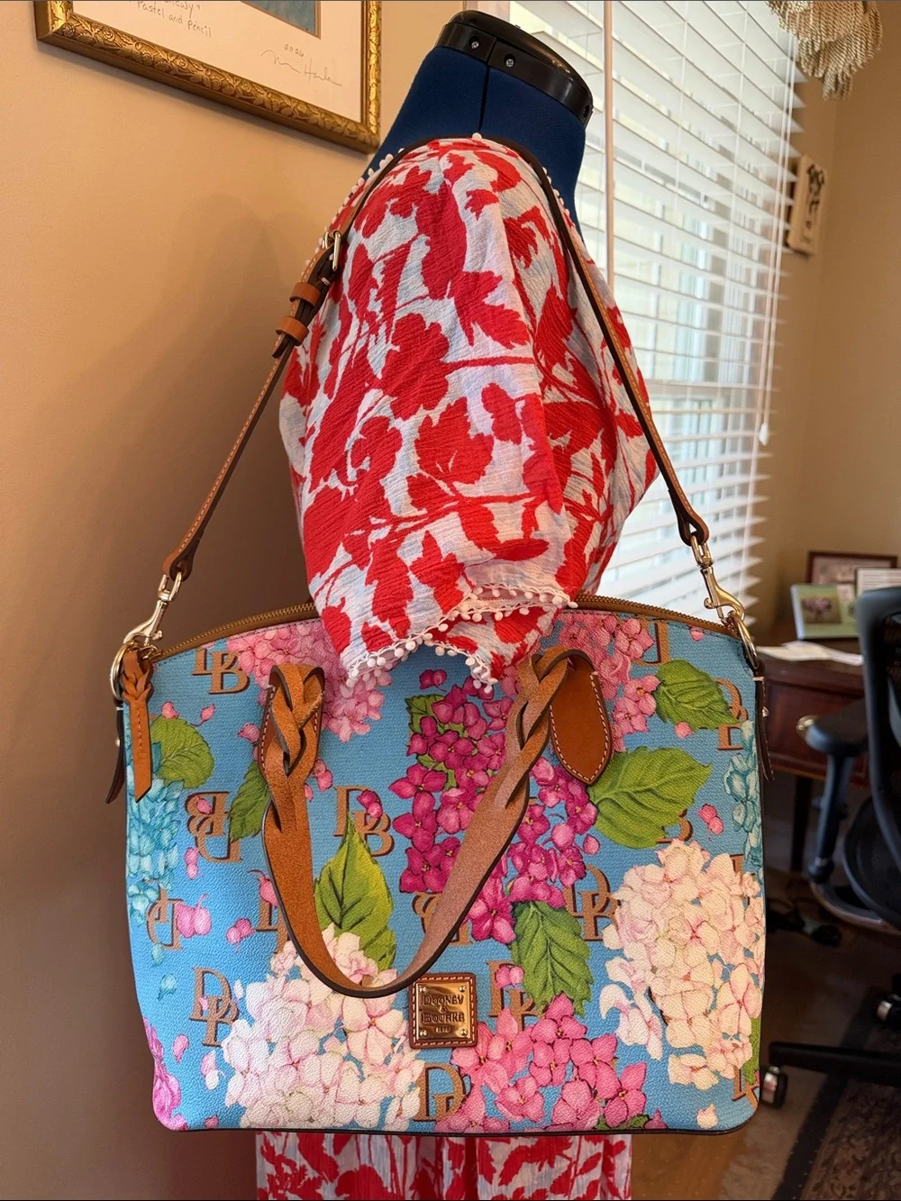 Dooney & Bourke Hydrangea Celeste satchel w/vachetta leather handles & strap EUC